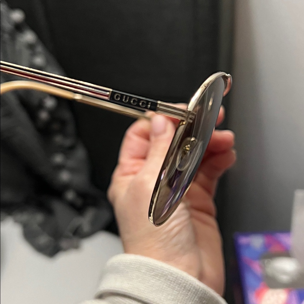 Gucci Burgundy and Gold Aviator Sunglasses - Picture 6 of 7